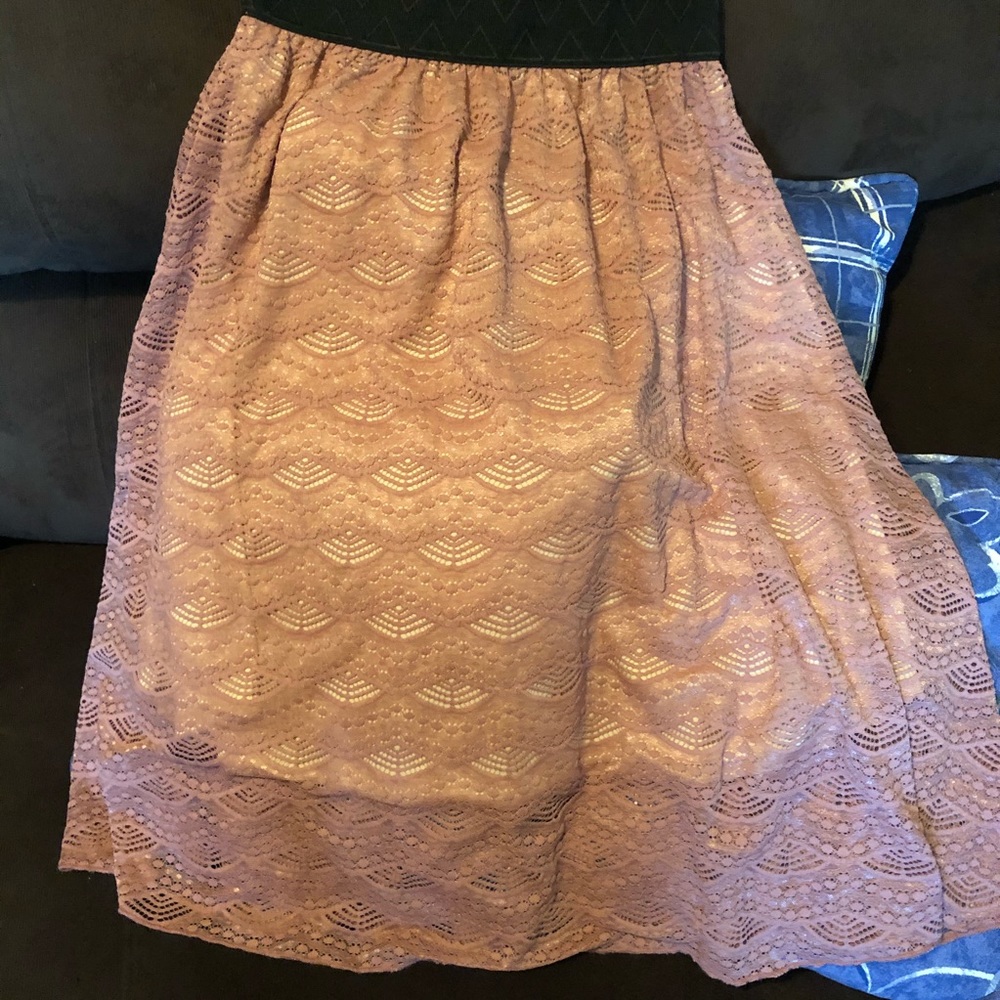 LulaRoe knee length Skirt... Worn 1 Easter...,